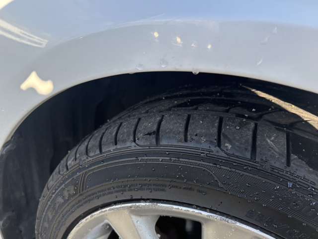 車両についてやその他についてのご質問や、ご希望等がございましたら、カーセンサー担当者までお気軽に何なりとお申し付け下さい。お問合せはフリーダイアル0066-9711-893907まで！