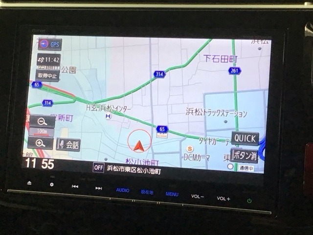アップルカープレイ対応ギャザズナビ搭載です。知らない道も安心ですね！