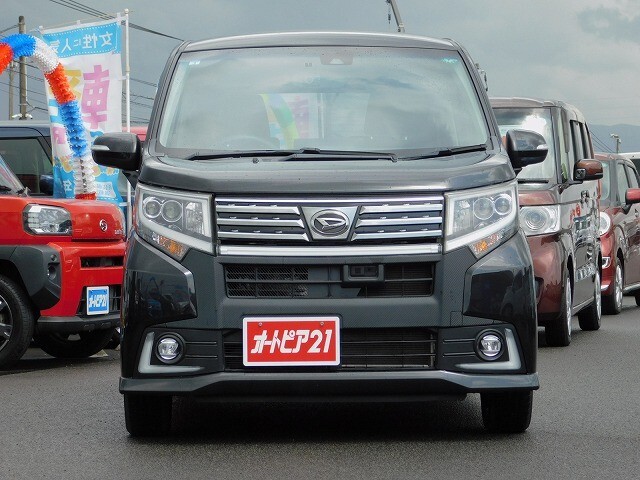 平成29年式ムーヴカスタムです。走行43600のお車です。※修復歴ありです。