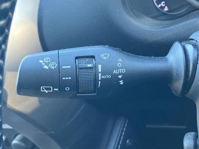 こちらのお車はいかがでしょうか？少しでも気になっていただけましたら是非お問い合わせください！さらにお車の詳細をお送りいたします！