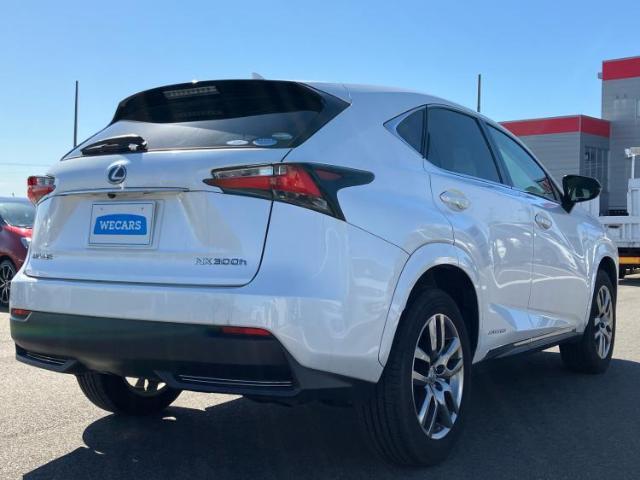 全国に店舗を展開しているのでどこでもお取り寄せが可能です！この車が気になるけど遠方だから・・・と諦める必要はありません！※別途陸送費が必要です。