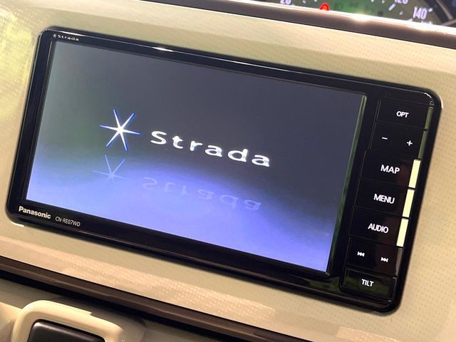 【ナビゲーション】使いやすいナビで目的地までしっかり案内してくれます。各種オーディオ再生機能も充実しており、お車の運転がさらに楽しくなります！！