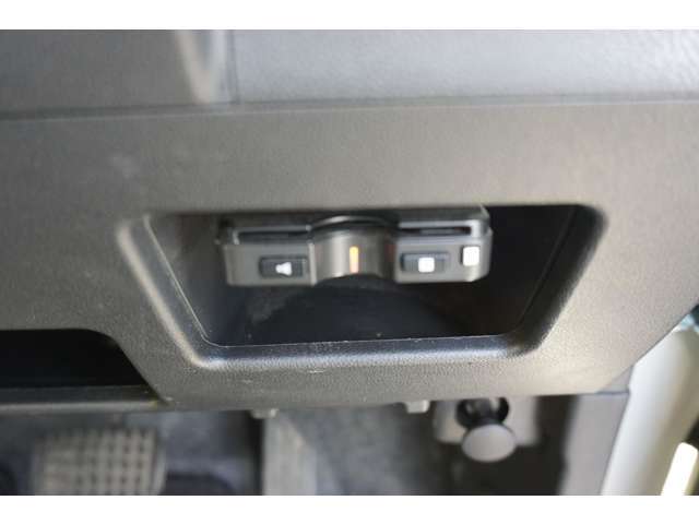 お乗りかえの方！大事に乗ってこられたお車！たくさんの思い出の詰まったお車！精いっぱいの価格で買い取らせて頂きます！お乗りかえはぜひカミゼンオートセンターへ！