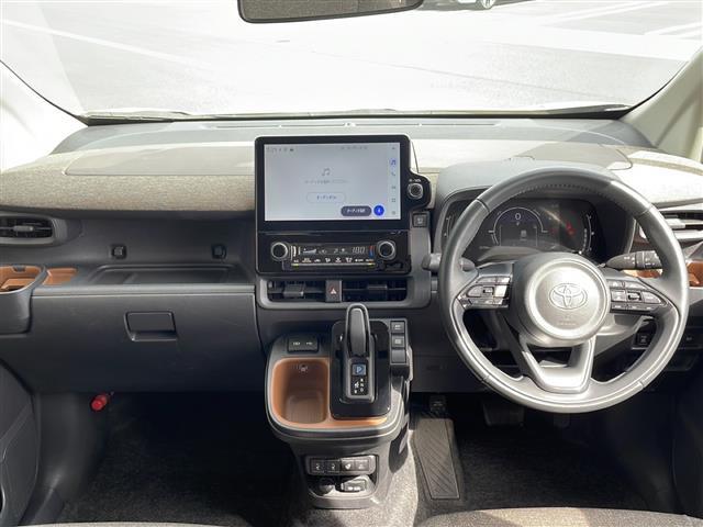 【インパネ全体】全方位で視界が広く、高い目線で運転もしやすいです！◆乗って触って体感してみてください！！当社車両は試乗可能です！お気軽にスタッフまでご相談ください！