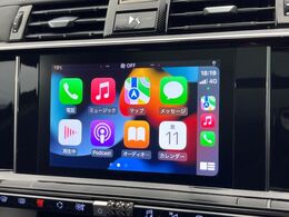 ●Apple　Car　Play：スマホとの有線接続で、ナビ・オーディオ再生などスマホのアプリ機能が画面でも使える便利機能です！