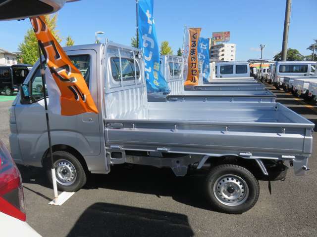 お車入庫時に洗車しておりますが、納車前には更にしっかりと清掃させていただきます。