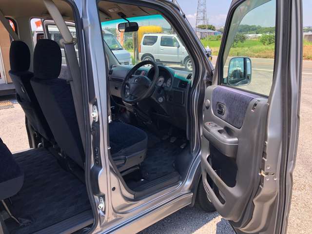 内装の状態などぜひ現車にてお確かめください(^^♪