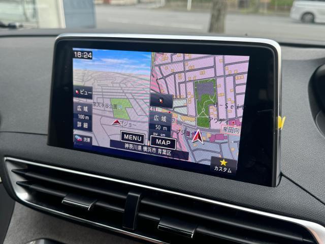 純正ナビゲーションを装備しております。