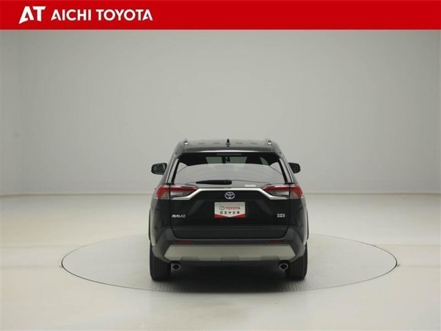 ハイブリッド車を買うならトヨタの『TOYOTA認定中古車』！保証は、初度登録年月より起算して10年間、累計走行距離20万キロ迄。更に、ロングラン保証が1年付で安心安全です♪