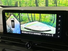 【アラウンドビューモニター】専用のカメラにより、上から見下ろしたような視点で360度クルマの周囲を確認することができます☆死角部分も確認しやすく、狭い場所での切り返しや駐車もスムーズに行えます。