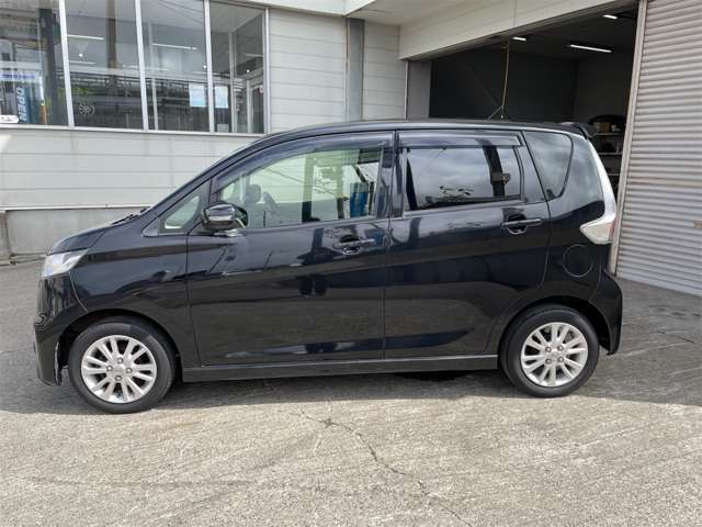 当社では、車種のジャンルに限らず幅広いラインナップを揃えております！