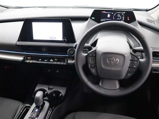 運転席廻りです。