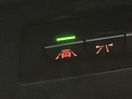 ●インテリジェントセーフティー：よそ見運転など、事故が起こる前に未然に警告やブレーキ作動をしてくれる便利な機能ですね！