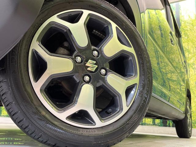 【純正15インチアルミホイール】外観にマッチした純正アルミホイールを装着しております。各種社外アルミホイールや、スタッドレスタイヤも取扱いしております。是非ご相談ください♪