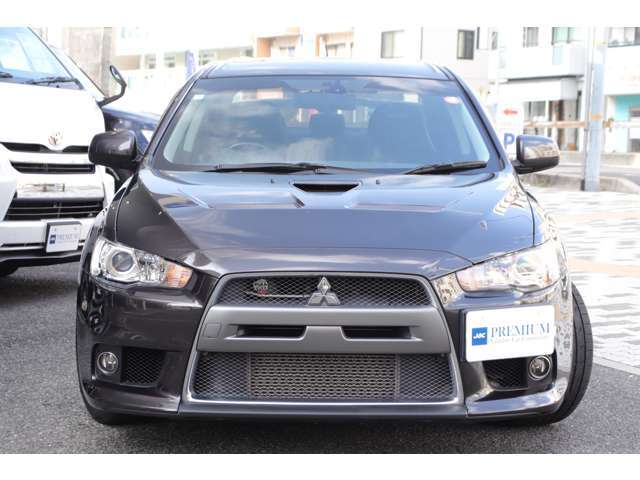 2.0L　直列4気筒ターボ。。四輪駆動＋電子制御を活用したS-AWC！街乗り、長距離でも扱いやすいモデルです。。。