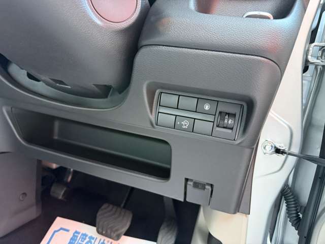 納車後は全国のTAX店で保証サービスを受けることが可能です。