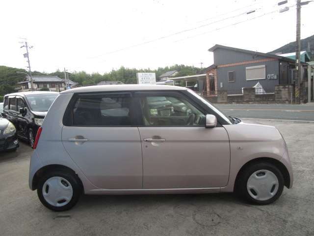 もちろん納車前にはWAX掛けを行い、もう一度キレイにさせて頂きます！