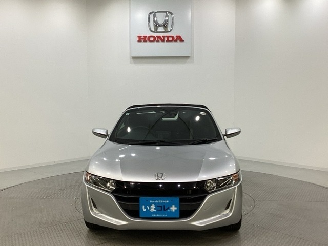【Honda認定中古車 U-Select】　エンジン、オーディオやカーナビ(社外品は除く）に至るまで保証をお付け致します。全国のホンダディーラーで保証と整備が受けられます。