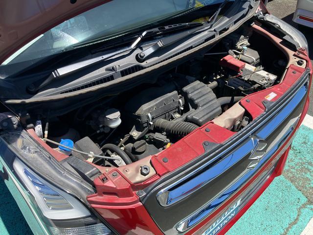 「スズキ プレミアム 認定中古車」とは、(1)スズキ独自の基準をクリアした内外装仕上げ、(2)車両状態が一目でわかる車両状態証明書、(3)安心の3年保証の3つがついた特別な中古車です。