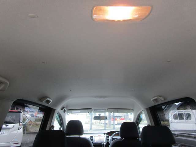 北から南、遠方の方、ドンドンお問い合わせ下さい。国内でしたら、どこでも納車手配致します！お気軽に御相談下さい。フェリーの手配もOKです！！お客様が喜んで頂けるよう頑張ります！！