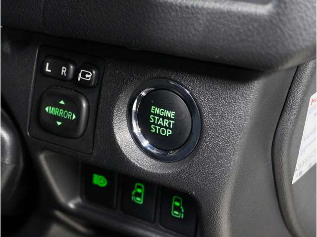 ■スマートエントリー＆スタートシステム★即納台数多数取り揃え！気に入っていただけるお車ご提案します☆ご来店お待ちしております。シーアールエス大阪06-6852-9000