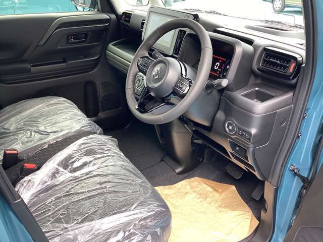 未使用車なので綺麗です。新車時のカバー付いたままです★