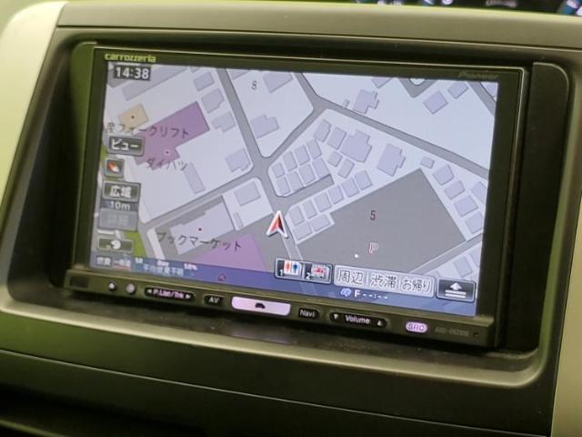 WECARSの店舗にはキッズコーナーがございます！お子様連れのお客様もごゆっくり車選びをお楽しみいただける空間です！