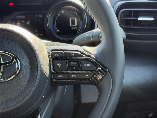 ～ネットワークで探す～オークションで日本中からお車を御用意させて頂きます。オークションだけではなく、中・四国優良中古車「CFN」などの共有在庫システムからお気軽にお取り寄せ出来ます。お客様の幅広いご要