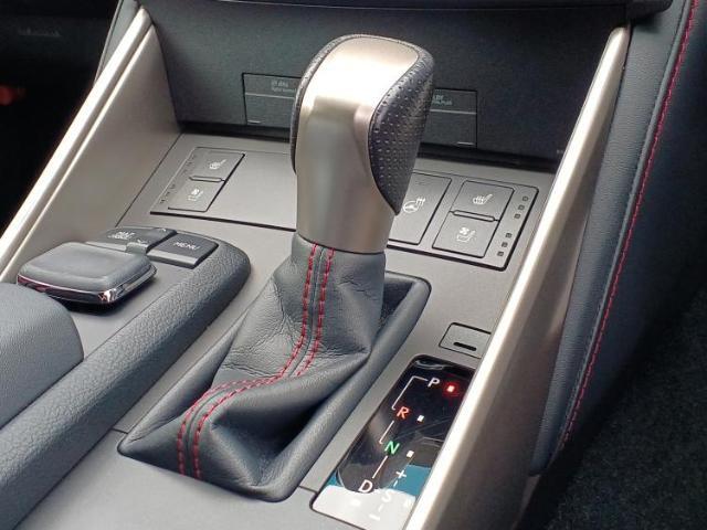 こちらのお車はいかがでしょうか？少しでも気になっていただけましたら是非お問い合わせください！さらにお車の詳細をお送りいたします！