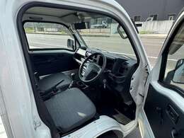 全国のAA会場で毎日競りに参加、本当に安く売値設定できる車しか仕入れておりません。他社在庫と比較下さいませ。