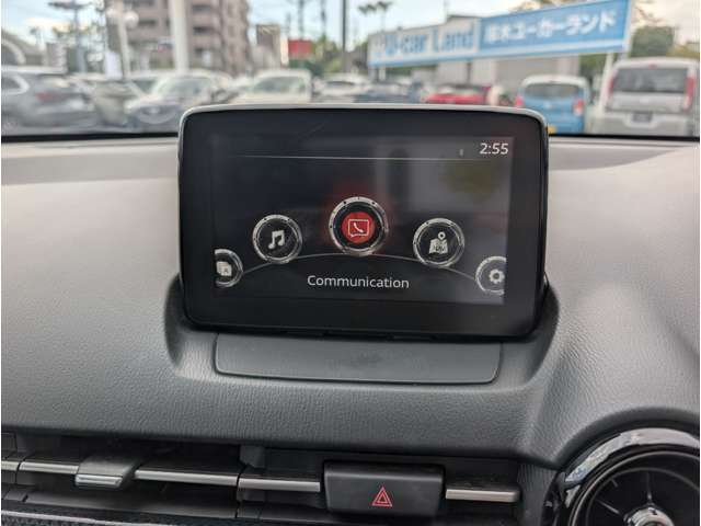 マツダコネクトメイン画面です。