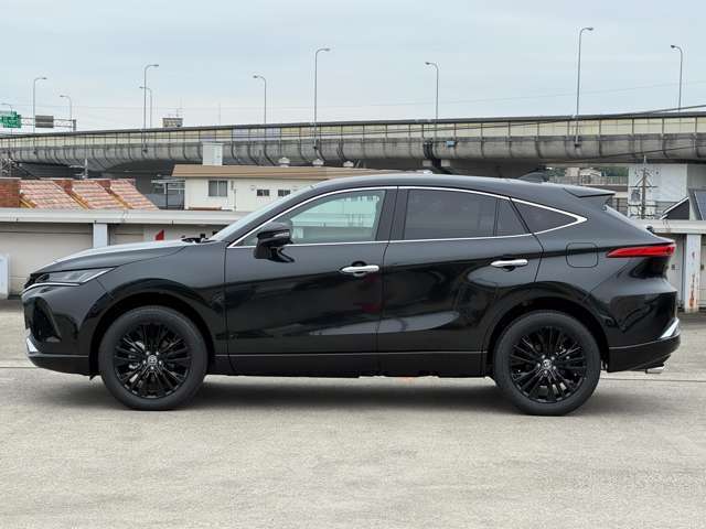 気になる箇所などございましたら、LINE、メールにて写真を送らせて頂きます！お気軽に、お申しつけ下さい！その他にも、お電話にてお車のご説もさせていただきますので、お電話お待ちしております052-400-0855★