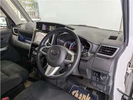 見通しのよいすっきりとした視界で、誰でも運転しやすいです。運転のしやすさは疲れにくさにも繋がりますよ♪