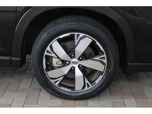 なお、別途有料になりますがリーズナブルな価格でより安心したカーライフの送れる全国統一手厚いの保証延長制度もございます！年式・車種により金額が異なります。詳細はお気軽にお尋ね下さいませ。