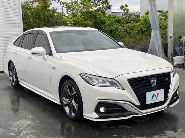 大好評のボディコーティング「弾スプラッシュコート」もご納車までに施工可能。通常のガラスコートと異なる、耐久年数6年の無機質ガラスコーティングが、ボディをキレイな状態に保ってくれます。