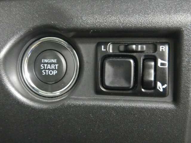 新入庫車です☆車輌検査済みの特選中古車がぞくぞく入庫中☆気になる車はぜひお早めに！！