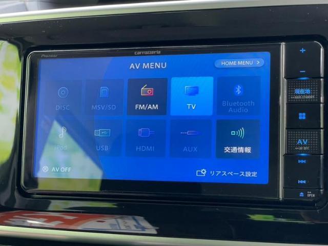 WECARSの店舗にはキッズコーナーがございます！お子様連れのお客様もごゆっくり車選びをお楽しみいただける空間です！