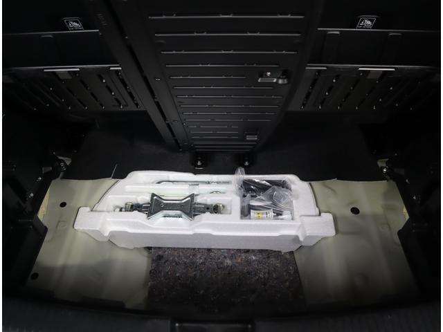 もちろんパンク修理剤＆車載工具完備☆万が一のトラブルに備えて使い方もご説明いたします♪