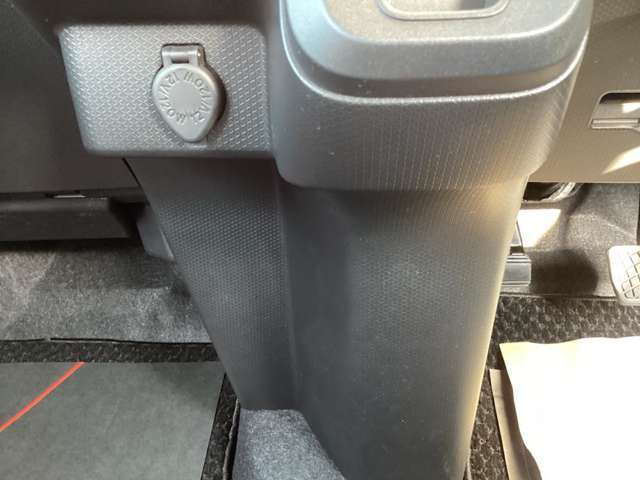 ☆車の保険は買ったところで加入するのがベストです。保険に関しても大手保険代理店をしておりますので安心してお任せください。不慮の事故の際も自社鈑金工場と連携して修理を進めてまいります☆