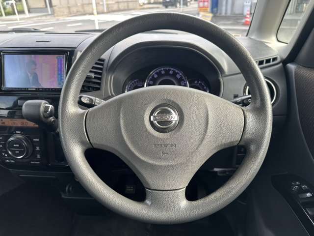 在庫車については当社整備工場(中部運輸局指定整備工場）にて定期的な整備を行っています。ご購入後にも再度しっかりと確認・整備してからお渡ししますのでご安心ください。
