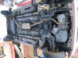 下廻りの状態です☆特にひどいサビやキズはございません☆