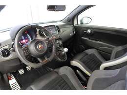 人気の左ハンドル　5速マニュアル