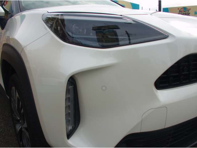 LEDライトで夜道も明るく照らします！