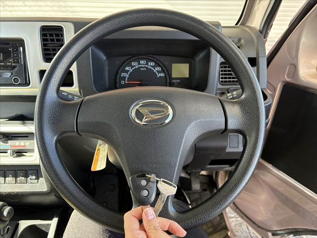 仕入先はオークションだけでなく、お得な下取り車や買取直販車もどんどん入荷中でございます★