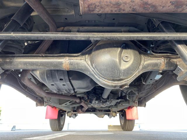 親切・丁寧な専門メカニックスタッフが応対！・車検・点検整備・事故等の修理などアフターサービスも安心。お車のカスタマイズもネクステージのサービススタッフまでご相談ください！