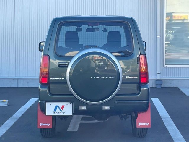 安心の最長10年・走行無制限保証（有償）をご用意。保証内容も充実はもちろん、無料点検＆オイル交換や、年中無休の全国・24時間ロードサービスも付帯されておりますのでご安心下さい。