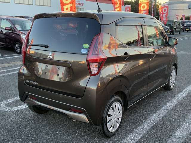 ☆チャンスの魅力6☆　チャンスでは、陸運支局指定の自社整備工場を完備しています。納車前の整備はもちろん、購入後の車検やアフターサービスもお任せ下さい！！自社整備スタッフが真心こめて作業させて頂きます。