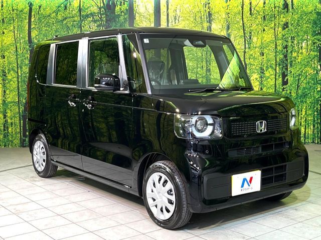 大好評のボディコーティング「弾スプラッシュコート」もご納車までに施工可能。通常のガラスコートと異なる、耐久年数6年の無機質ガラスコーティングが、ボディをキレイな状態に保ってくれます。