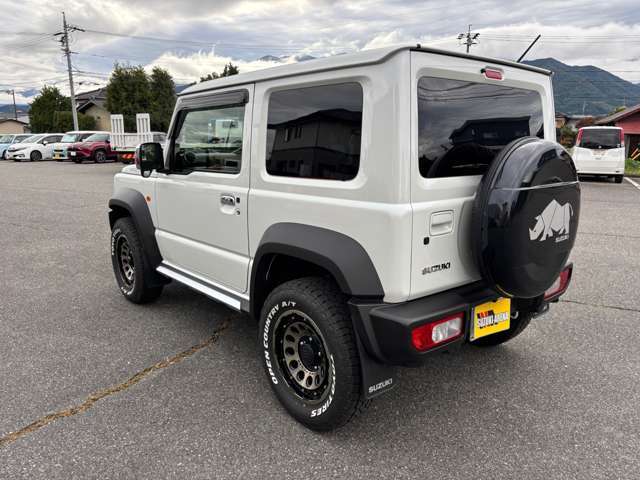 当店は軽自動車から普通車、セニアカーまで豊富なラインナップで多種多様な展示車・試乗車をご用意しております！