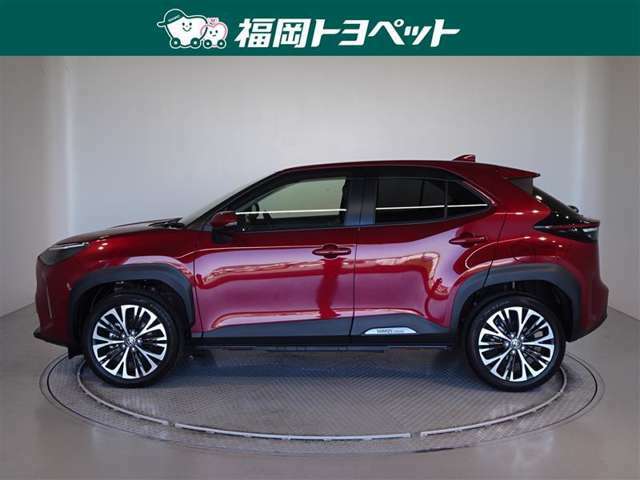 トヨタのコンパクトSUV、ヤリスクロス　ハイブリッド　Zが入荷しました。